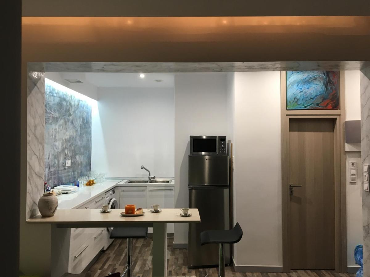 Apartment Center Piraeus Location Kastella Passalimani Port Exterior foto